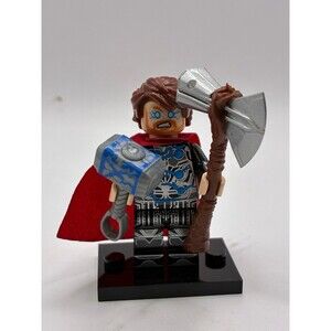 Custom LEGO-Style Thor Marvel Minifigure – Avengers
